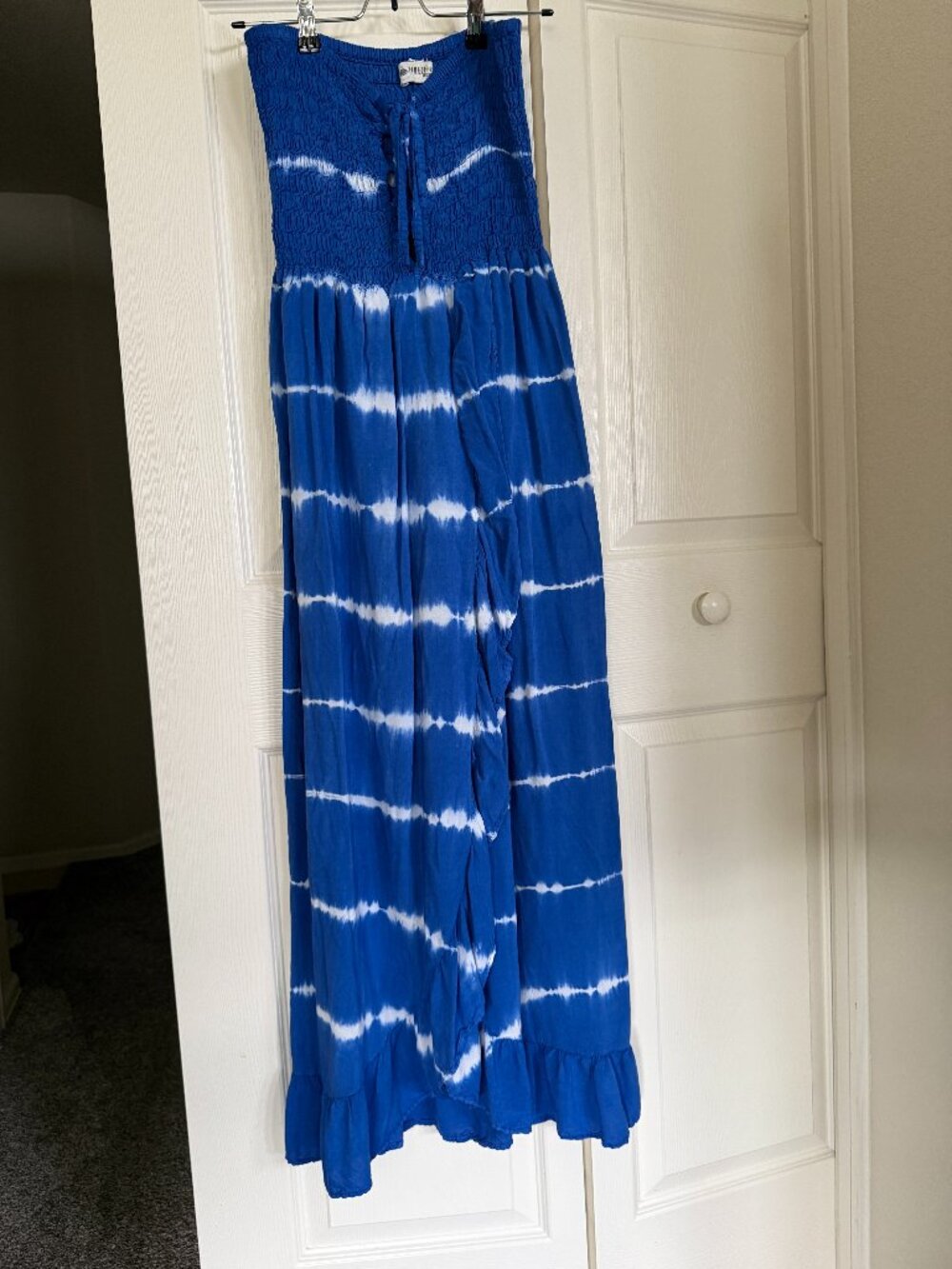 Rayon sleevless smocked dress